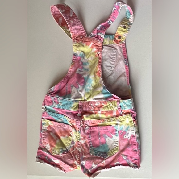 The Children’s Place Shortalls - Youth Size 5 - Picture 2 of 4